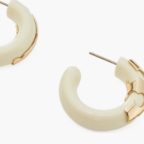 NWT TORY BURCH TORY GOLD / CREAM Resin‎ Hoop Earrings